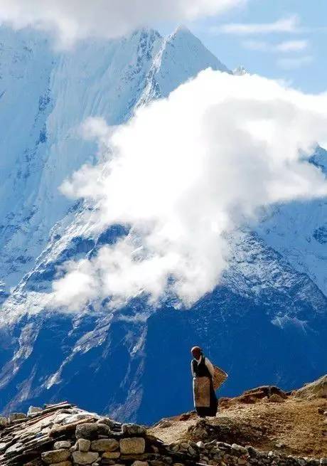 舞台上的西藏风情独白